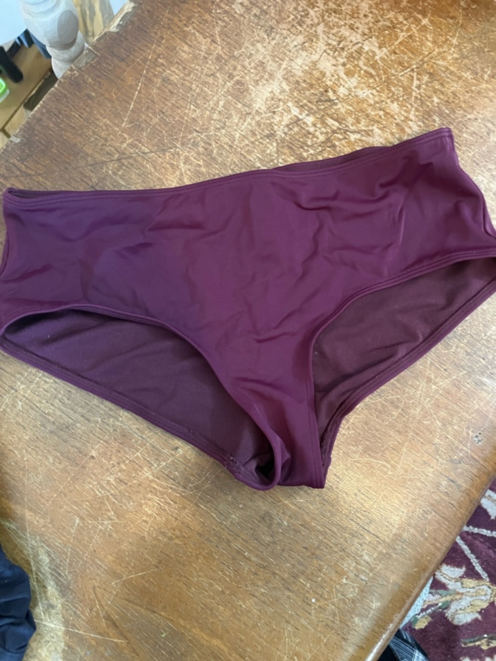 H&M Seamless Hipster Bikini bottom in Deep Plum Small